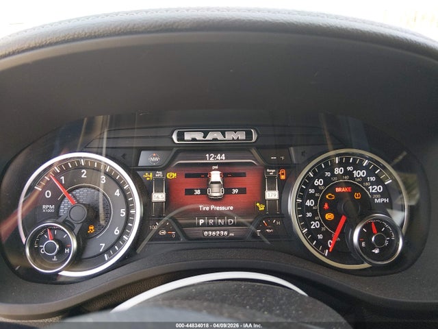 2022 Ram 1500 Laramie  4x4 5'7 Box მანქანა იყიდება აუქციონზე, vin: 1C6SRFJT0NN188644, აუქციონის ნომერი: 44834018