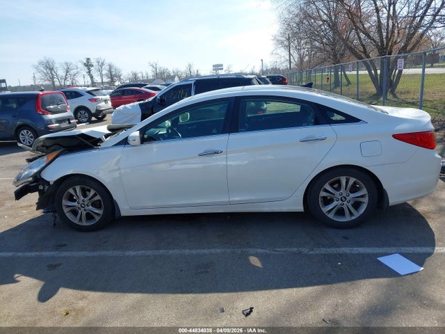 Продажа на аукционе авто 2012 Hyundai Sonata Limited, vin: 5NPEC4AC9CH315237, номер лота: 44834038