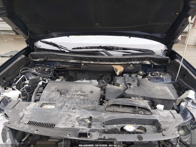 44834048 :رقم المزاد ، JA4AD2A3XKZ048806 vin ، 2019 Mitsubishi Outlander Es مزاد بيع
