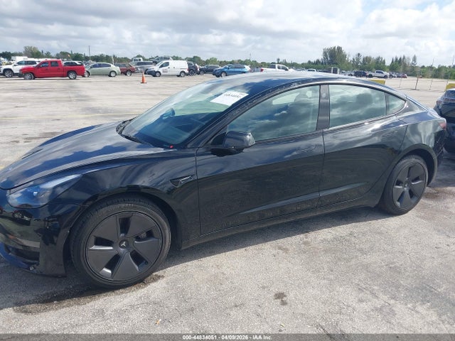 Продаж на аукціоні авто 2023 Tesla Model 3 Rear-wheel Drive, vin: 5YJ3E1EA6PF433985, номер лоту: 44834051