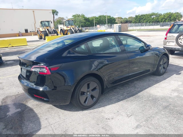 2023 TESLA MODEL 3 5YJ3E1EA6PF433985 Photo 3