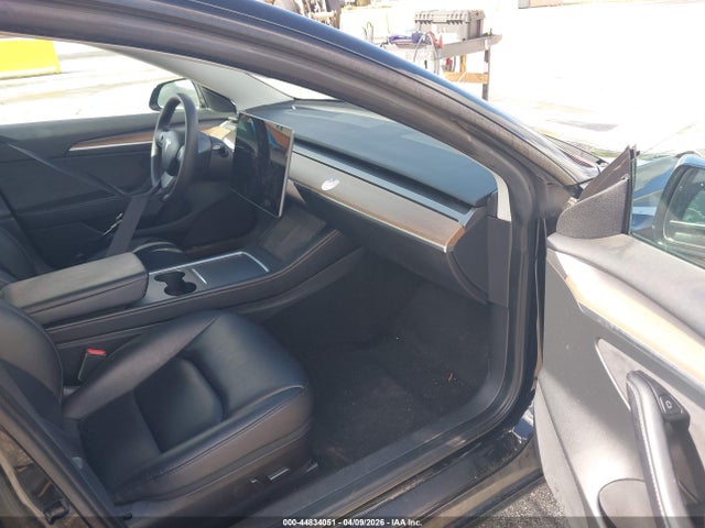 2023 TESLA MODEL 3 5YJ3E1EA6PF433985 Photo 4