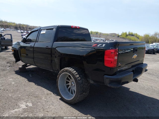 Продаж на аукціоні авто 2018 Chevrolet Silverado 1500 2lt, vin: 3GCUKREC2JG490473, номер лоту: 44834055