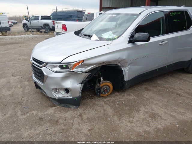 1GNEVFKW8JJ158794 Chevrolet Traverse Ls
