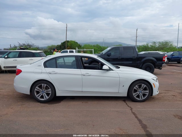 2017 Bmw 330e Iperformance მანქანა იყიდება აუქციონზე, vin: WBA8E1C35HA029125, აუქციონის ნომერი: 44834106