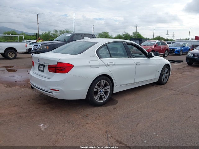 2017 Bmw 330e Iperformance მანქანა იყიდება აუქციონზე, vin: WBA8E1C35HA029125, აუქციონის ნომერი: 44834106