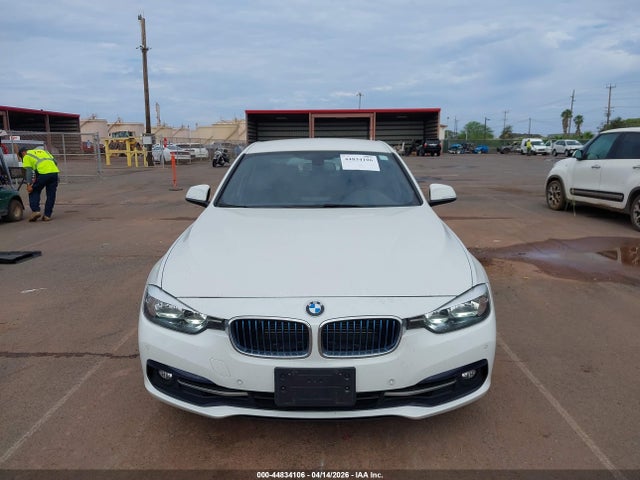 2017 Bmw 330e Iperformance მანქანა იყიდება აუქციონზე, vin: WBA8E1C35HA029125, აუქციონის ნომერი: 44834106