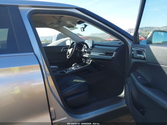 2024 MITSUBISHI OUTLANDER JA4J3VA84RZ078779 Photo 4