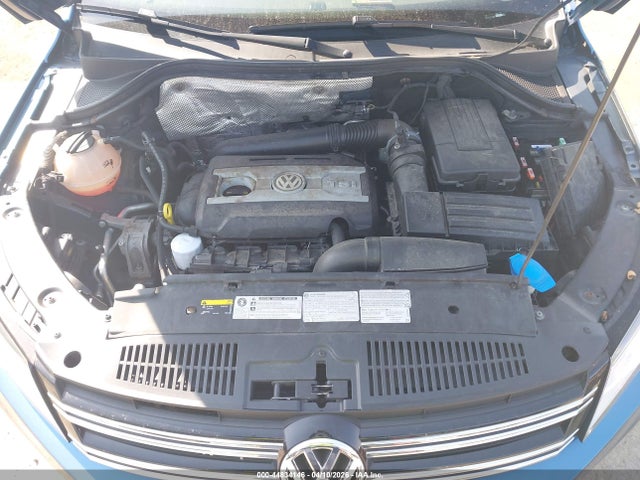 WVGSV7AX8HK037632 Volkswagen Tiguan 2.0t Wolfsburg Edition