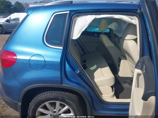 WVGSV7AX8HK037632 Volkswagen Tiguan 2.0t Wolfsburg Edition