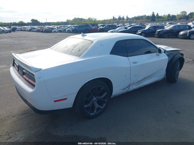 44834148 :رقم المزاد ، 2C3CDZAG5JH116572 vin ، 2018 Dodge Challenger Sxt Plus مزاد بيع