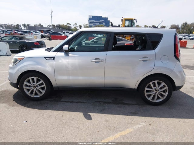 KIA SOUL + 2019 KNDJP3A54K7649483 Image 13