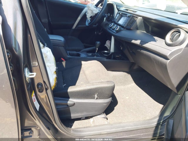 2016 Toyota Rav4 Le მანქანა იყიდება აუქციონზე, vin: JTMZFREV0GJ092956, აუქციონის ნომერი: 44834175