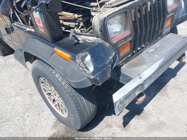 Продажа на аукционе авто 1992 Jeep Wrangler / Yj S, vin: 2J4FY19P0NJ545145, номер лота: 44834187
