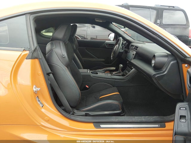 44834189 :رقم المزاد ، JF1ZNBH11P8755421 vin ، 2023 Toyota Gr86 10th Anniversary Special Edition مزاد بيع