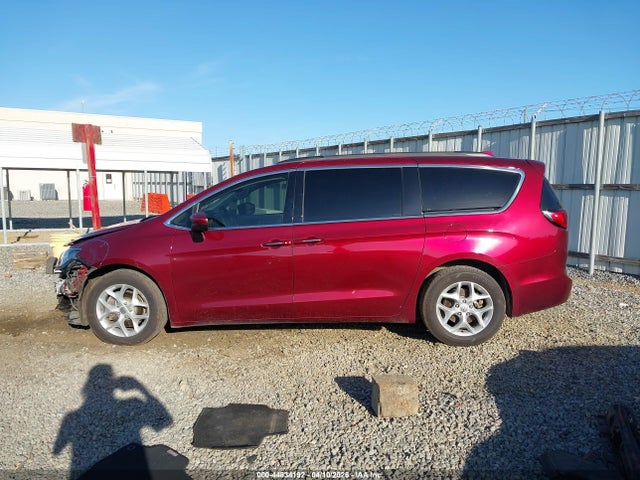 Aukcja sprzedaży 2017 Chrysler Pacifica Touring Plus, vin: 2C4RC1BG3HR795951, numer aukcji: 44834192