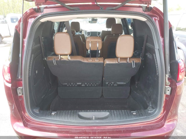 Продаж на аукціоні авто 2017 Chrysler Pacifica Limited, vin: 2C4RC1GG1HR559744, номер лоту: 44834218