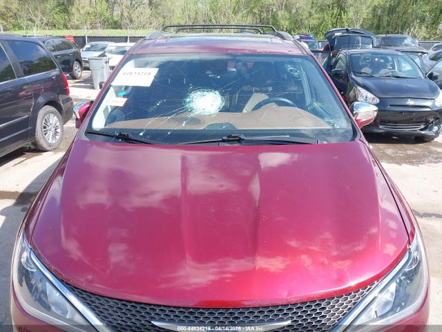 Продаж на аукціоні авто 2017 Chrysler Pacifica Limited, vin: 2C4RC1GG1HR559744, номер лоту: 44834218