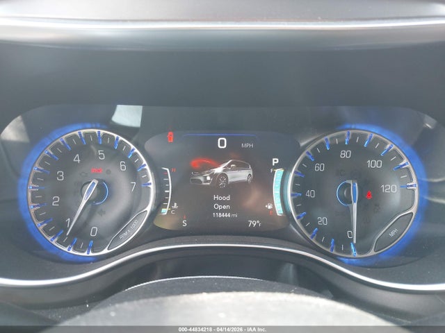 Продаж на аукціоні авто 2017 Chrysler Pacifica Limited, vin: 2C4RC1GG1HR559744, номер лоту: 44834218