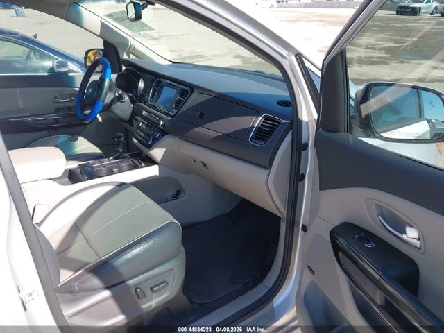 44834223 :رقم المزاد ، KNDMC5C11F6031886 vin ، 2015 Kia Sedona Sx مزاد بيع