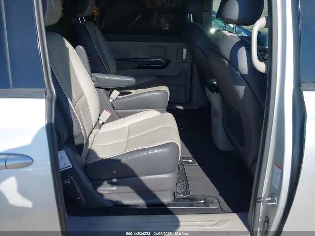 44834223 :رقم المزاد ، KNDMC5C11F6031886 vin ، 2015 Kia Sedona Sx مزاد بيع