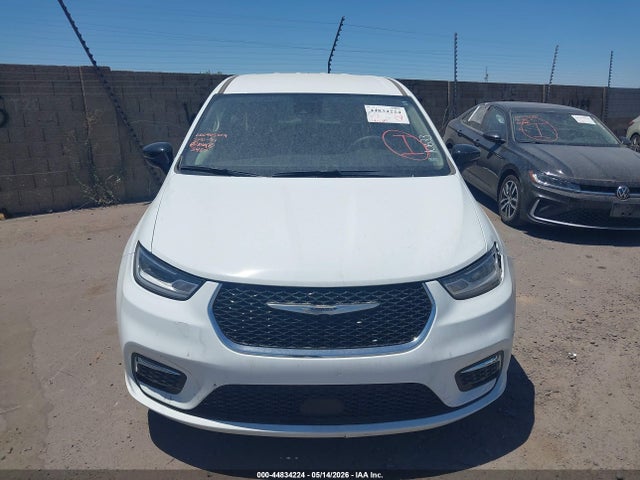 2C4RC1BG5RR163437 Chrysler Pacifica Touring L