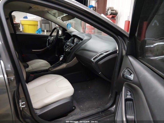 Aukcja sprzedaży 2016 Ford Focus Titanium, vin: 1FADP3J22GL218132, numer aukcji: 44834231