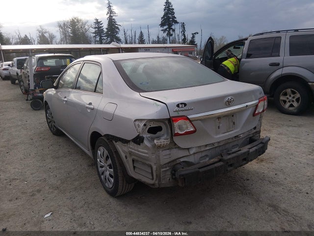 2013 TOYOTA COROLLA 2T1BU4EEXDC081481 Photo 2