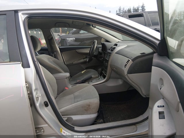 2013 TOYOTA COROLLA 2T1BU4EEXDC081481 Photo 4