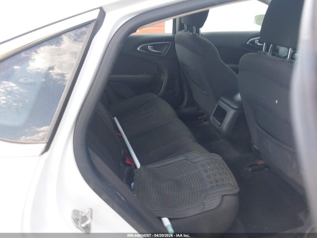 44834257 :رقم المزاد ، 1C3CCCFB0HN503089 vin ، 2017 Chrysler 200 Touring مزاد بيع