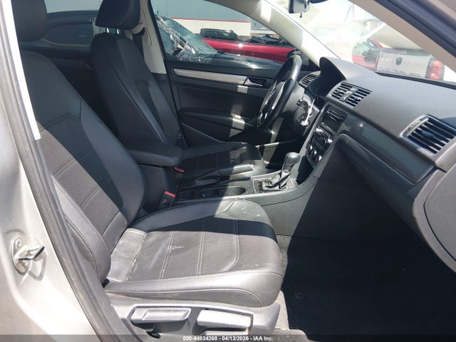 44834268 :رقم المزاد ، 1VWAS7A36EC105824 vin ، 2014 Volkswagen Passat 1.8t Wolfsburg Edition مزاد بيع