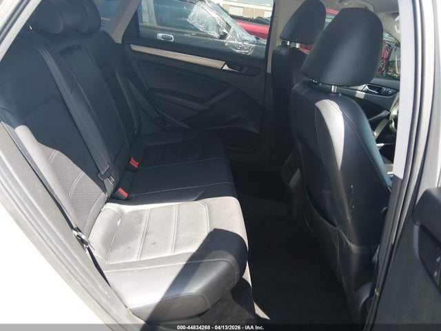 44834268 :رقم المزاد ، 1VWAS7A36EC105824 vin ، 2014 Volkswagen Passat 1.8t Wolfsburg Edition مزاد بيع