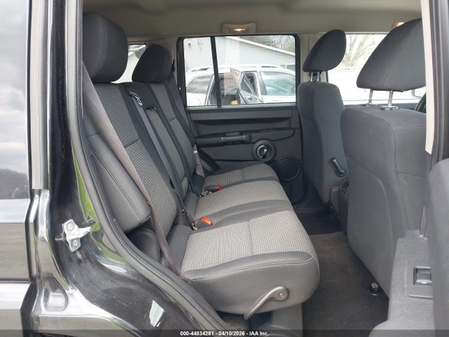 44834281 :رقم المزاد ، 1J4RG4GK3AC132214 vin ، 2010 Jeep Commander Sport مزاد بيع