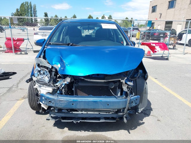 Toyota YARIS LE 2016 VNKKTUD38GA066481 Image 12
