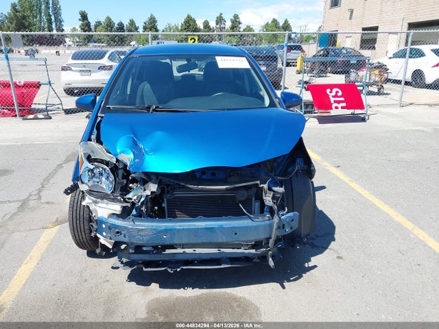 Toyota YARIS LE 2016 VNKKTUD38GA066481 Image 6