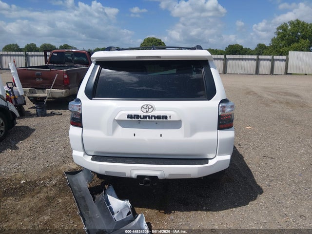 Продажа на аукционе авто 2021 Toyota 4runner Sr5, vin: JTEEU5JR5M5245403, номер лота: 44834306