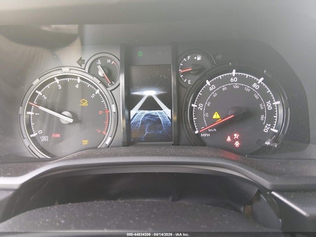 Продажа на аукционе авто 2021 Toyota 4runner Sr5, vin: JTEEU5JR5M5245403, номер лота: 44834306