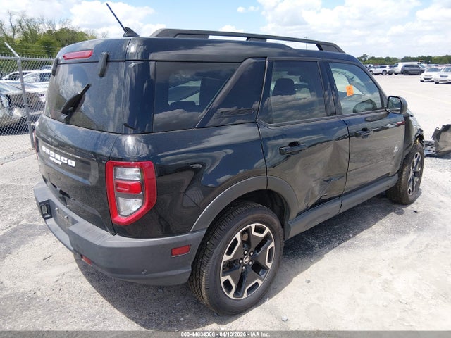 Продаж на аукціоні авто 2021 Ford Bronco Sport Outer Banks, vin: 3FMCR9C65MRA72255, номер лоту: 44834308
