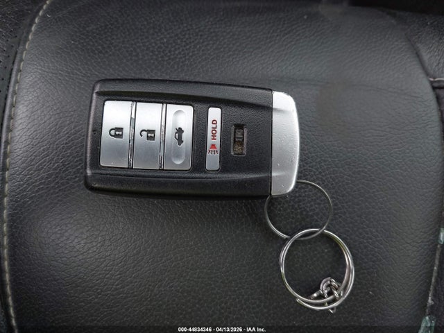 44834346 :رقم المزاد ، 19UDE2F71KA001983 vin ، 2019 Acura Ilx Premium Package/technology Package مزاد بيع
