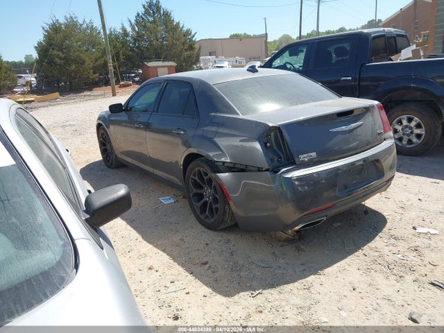 44834388 :رقم المزاد ، 2C3CCABGXKH638120 vin ، 2019 Chrysler 300 300s مزاد بيع
