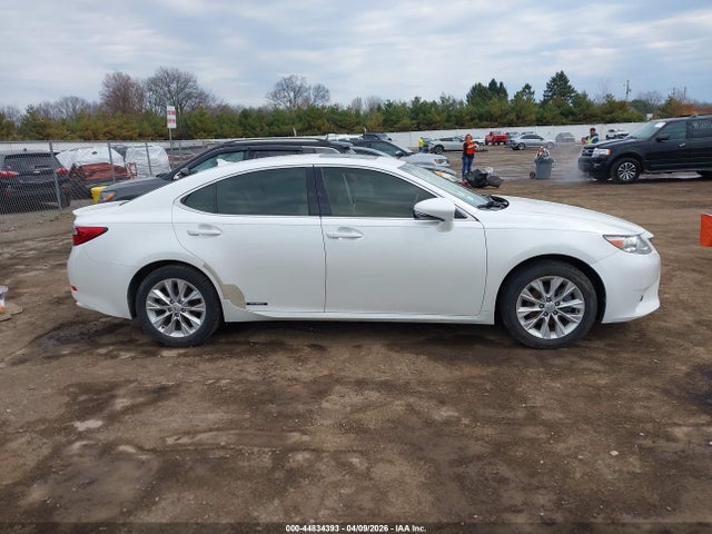 Продаж на аукціоні авто 2013 Lexus Es 300h, vin: JTHBW1GGXD2026727, номер лоту: 44834393