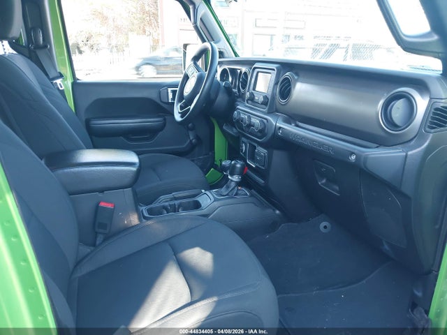 2018 JEEP WRANGLER UNLIMITED 1C4HJXDN8JW239731 Photo 4