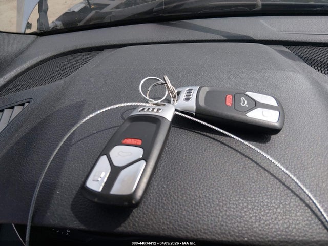 2018 Audi Q5 2.0t Premium/2.0t Tech Premium მანქანა იყიდება აუქციონზე, vin: WA1BNAFY7J2077770, აუქციონის ნომერი: 44834412