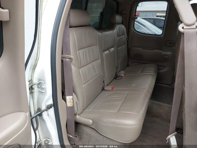 44834421 :رقم المزاد ، 5TBBT48131S168341 vin ، 2001 Toyota Tundra Ltd V8 مزاد بيع