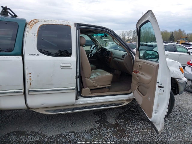 44834421 :رقم المزاد ، 5TBBT48131S168341 vin ، 2001 Toyota Tundra Ltd V8 مزاد بيع