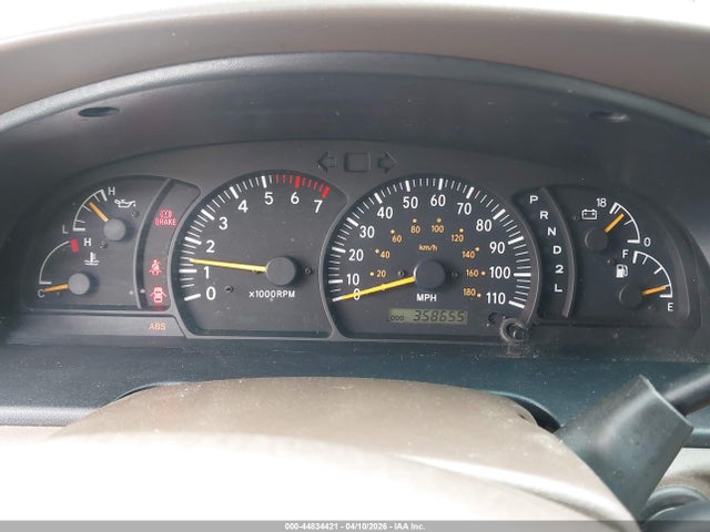44834421 :رقم المزاد ، 5TBBT48131S168341 vin ، 2001 Toyota Tundra Ltd V8 مزاد بيع