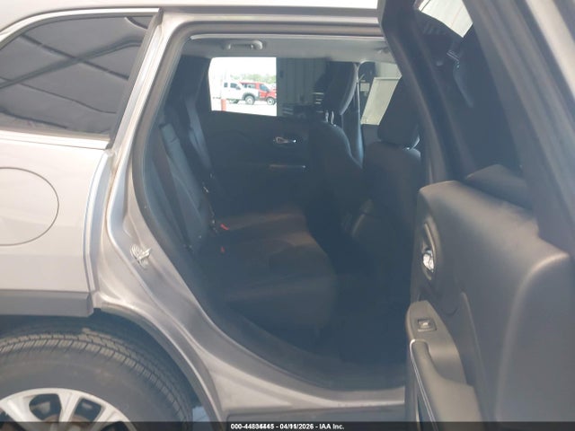 2019 JEEP CHEROKEE 1C4PJLCBXKD234345 Photo 7