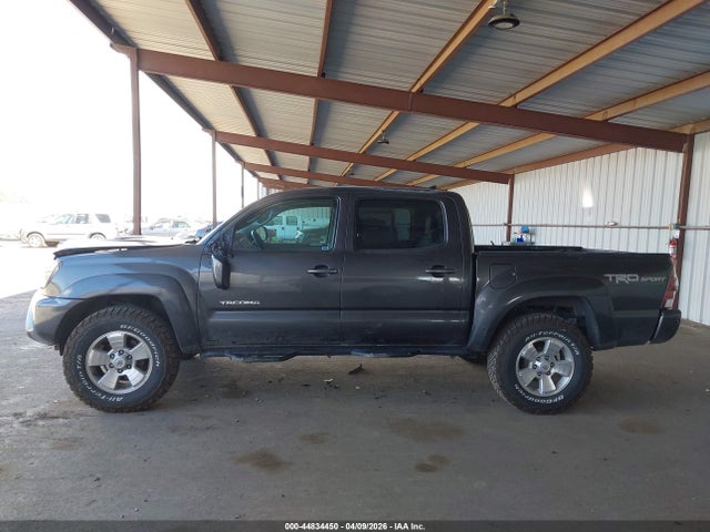 Toyota Tacoma Base V6 2015 3TMLU4EN5FM181230 Image 14