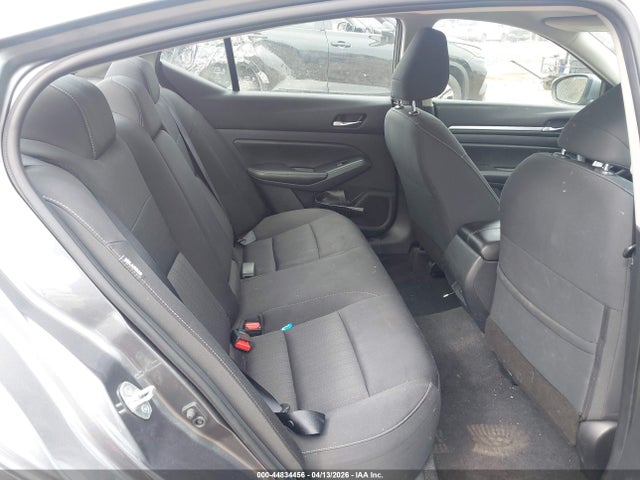 44834456 :رقم المزاد ، 1N4BL4DV5NN404697 vin ، 2022 Nissan Altima Sv Fwd مزاد بيع