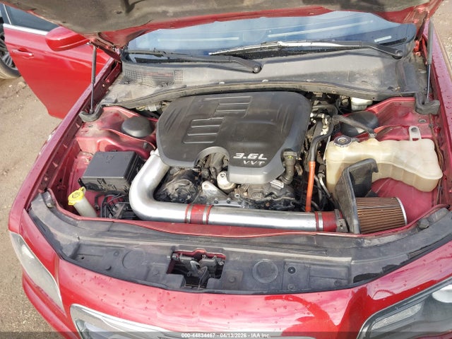 2014 Chrysler 300 300s მანქანა იყიდება აუქციონზე, vin: 2C3CCABG5EH138919, აუქციონის ნომერი: 44834467